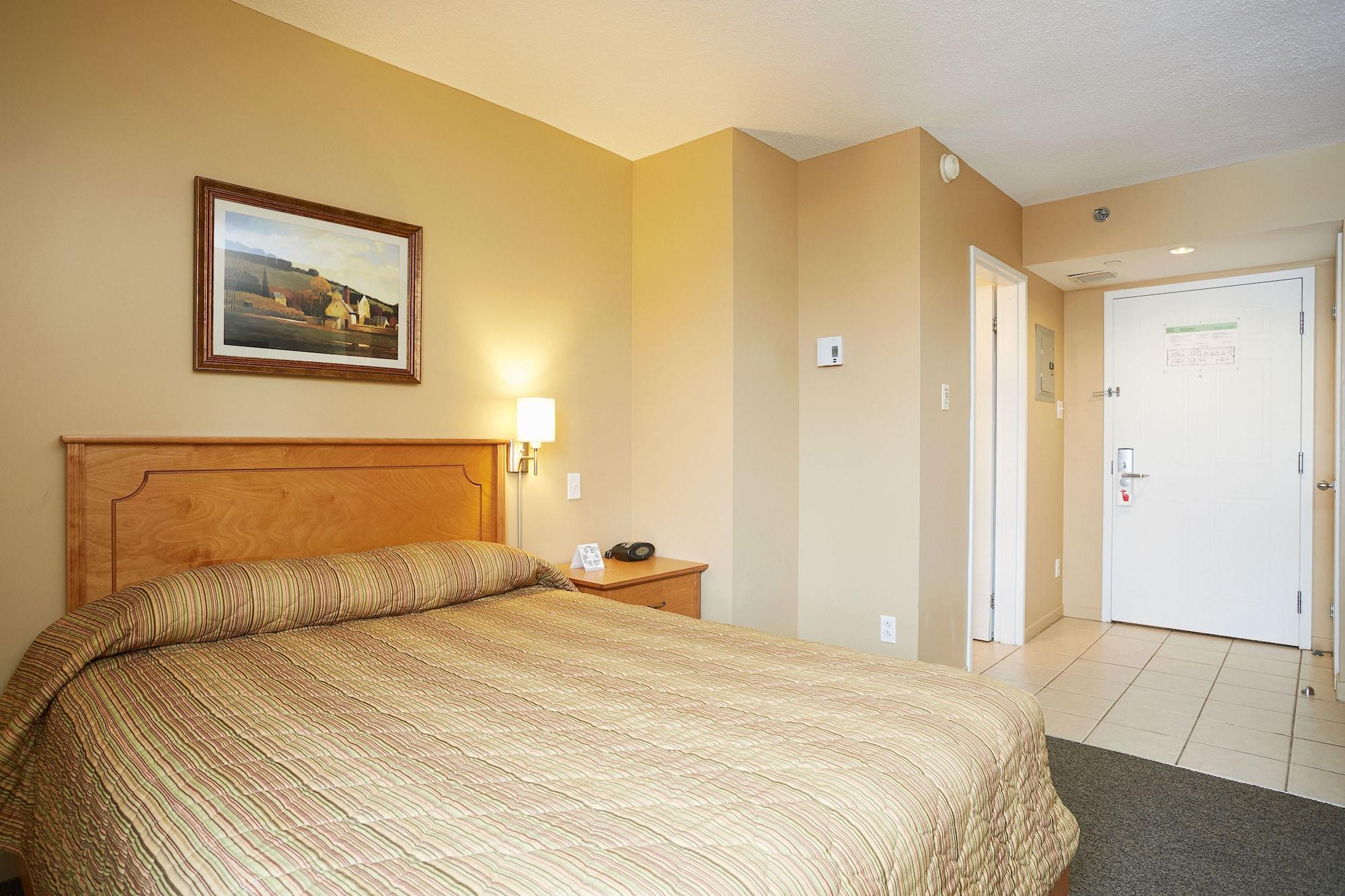 Hotel Les Suites Labelle Montréal Eksteriør bilde