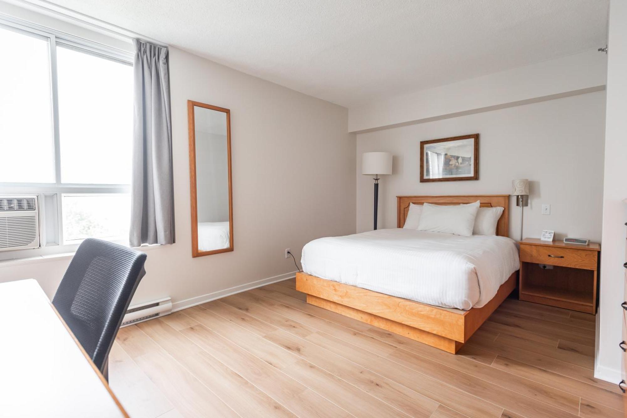 Hotel Les Suites Labelle Montréal Eksteriør bilde
