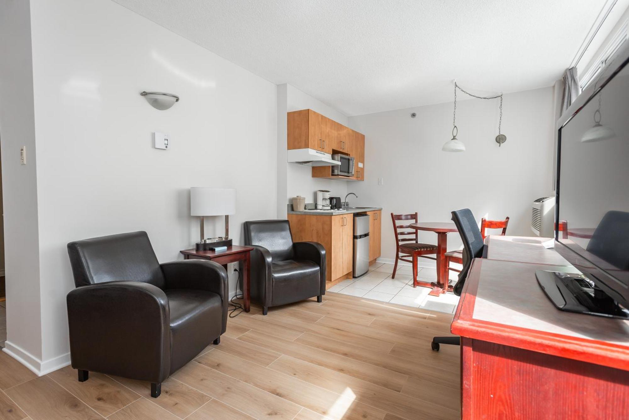 Hotel Les Suites Labelle Montréal Eksteriør bilde