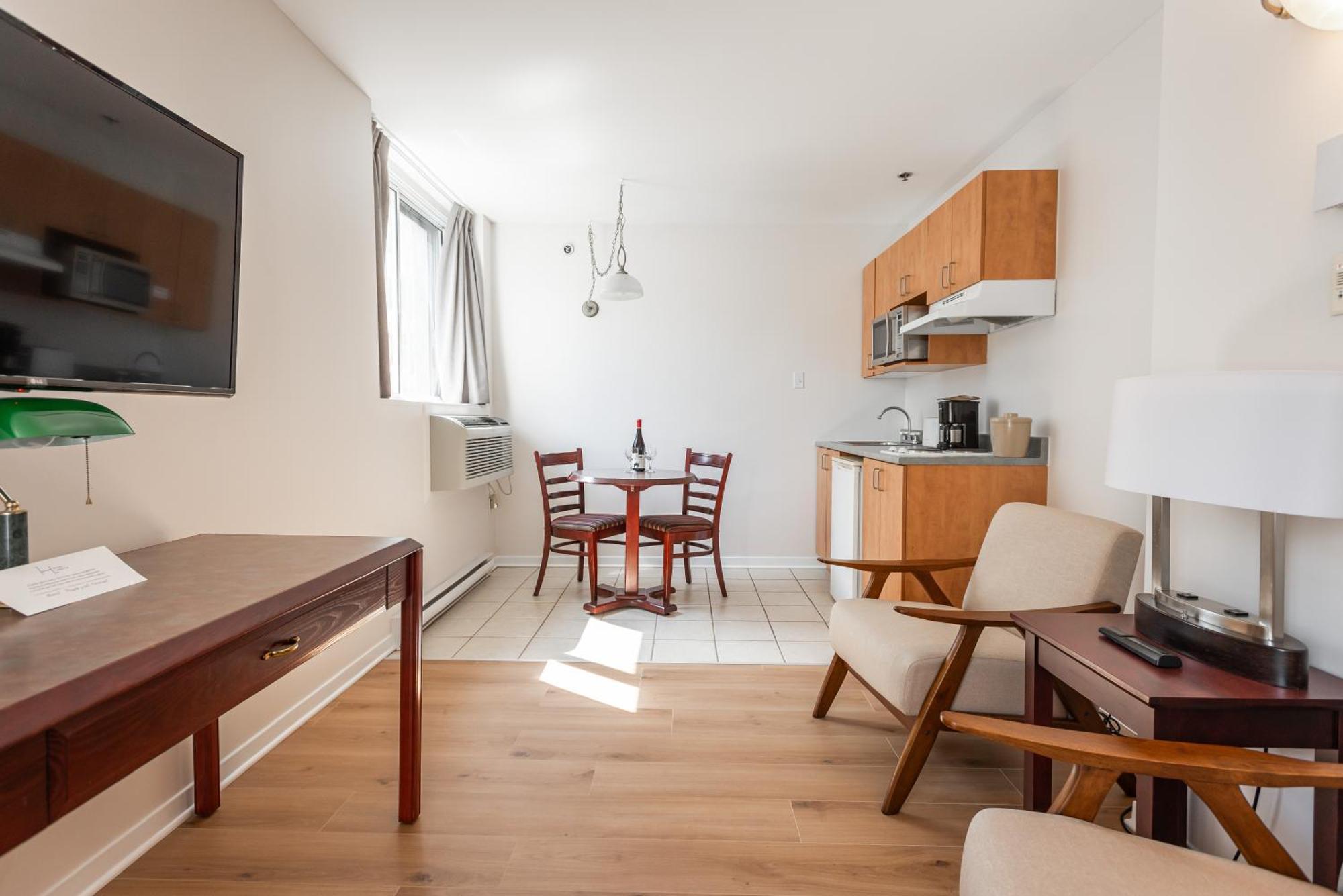 Hotel Les Suites Labelle Montréal Eksteriør bilde